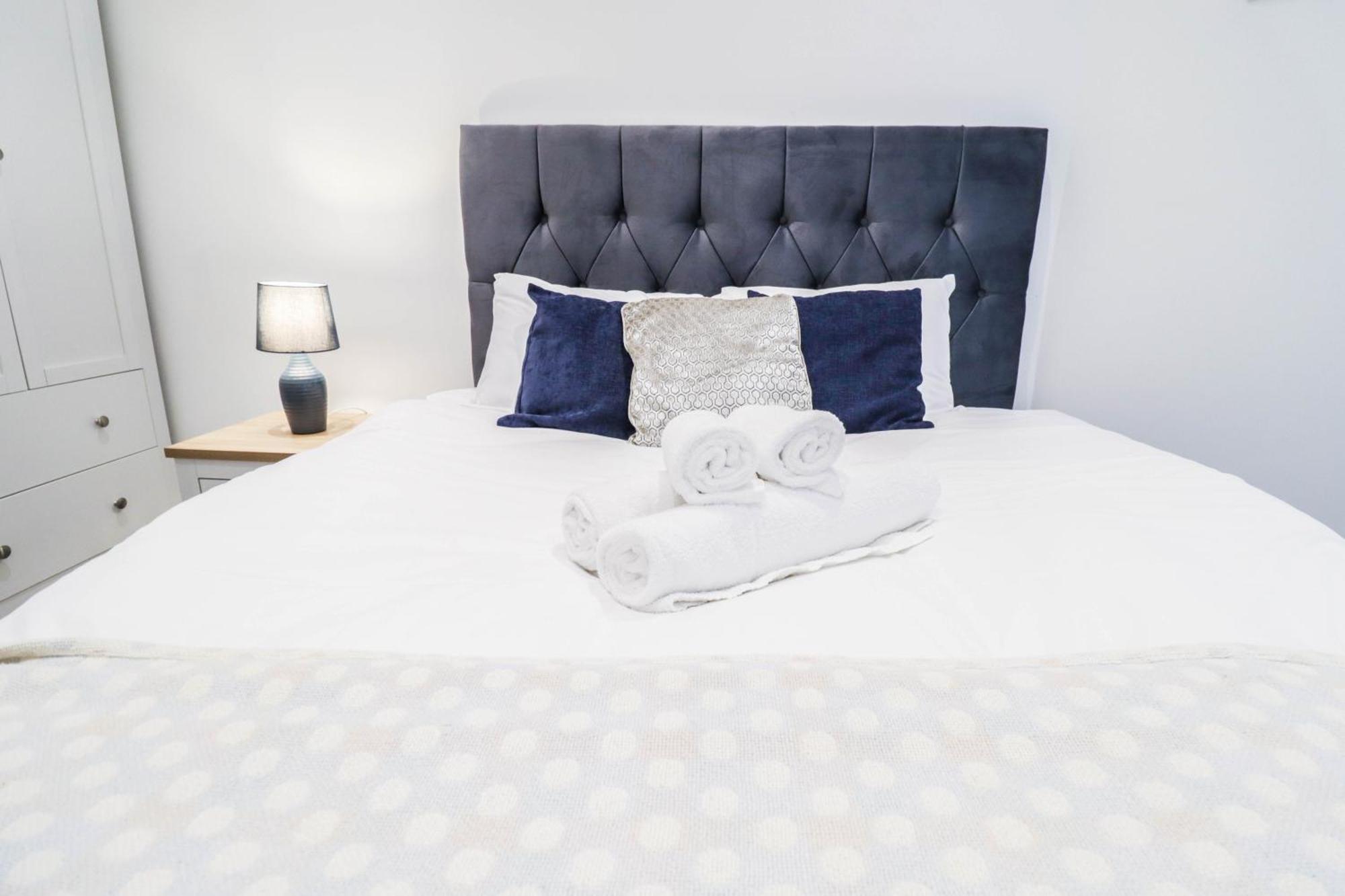 Stylish 1 Bedroom Apartment In Central ลอนดอน ภายนอก รูปภาพ